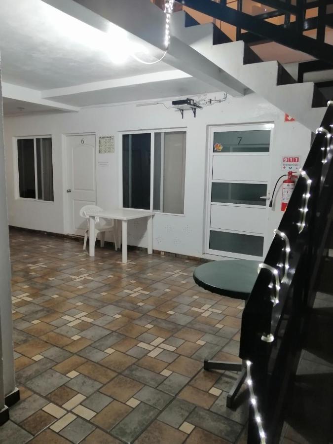 Hostal Maple Querétaro Exterior foto